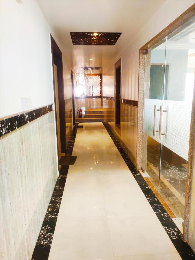 Hotel The Nilsa Új-Delhi Kültér fotó